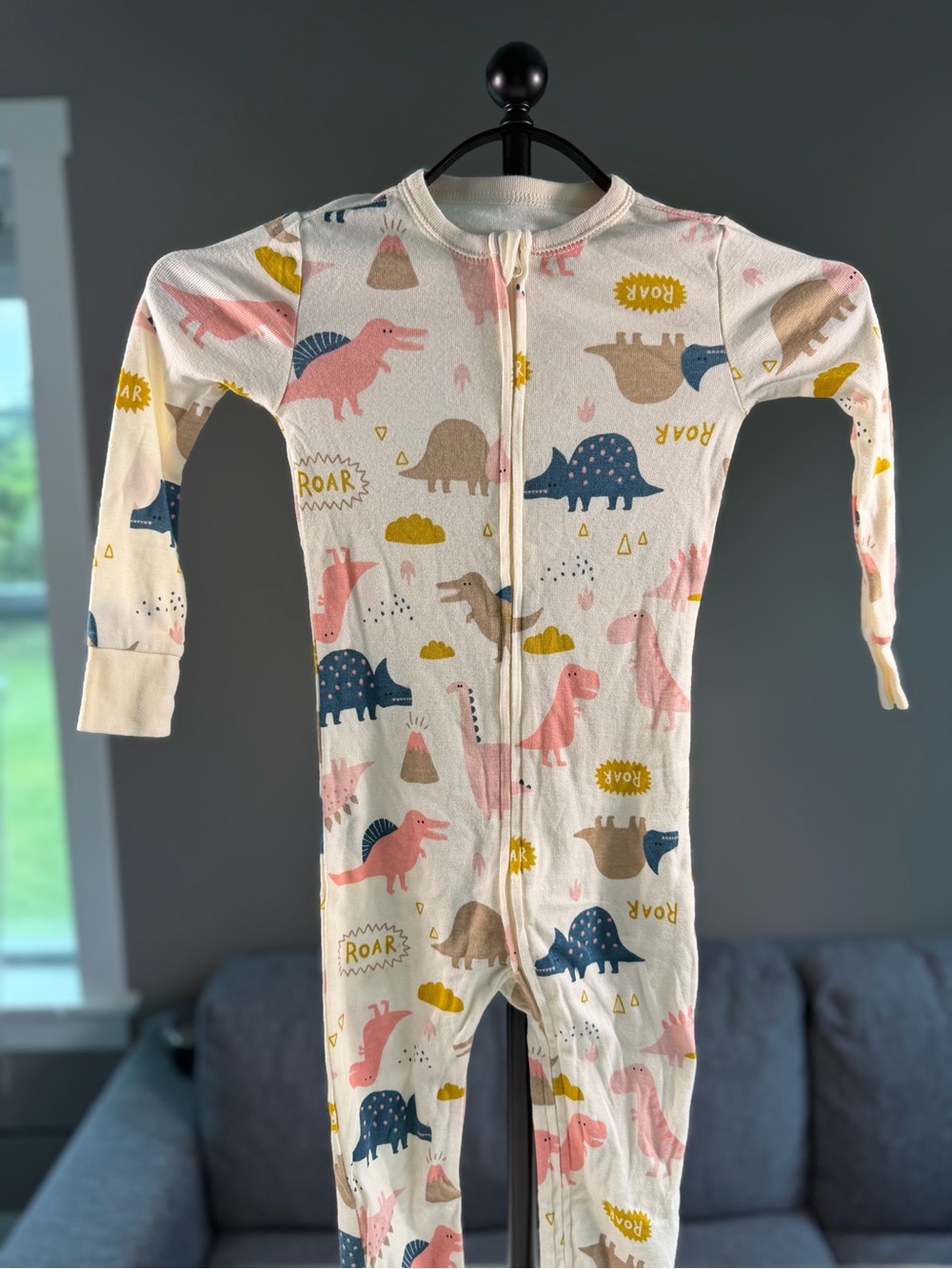 Old Navy 3T Pink Dinosaur Roar Zip One Piece Pajamas